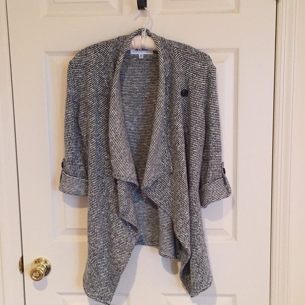 Knitted drap cardigan size XS